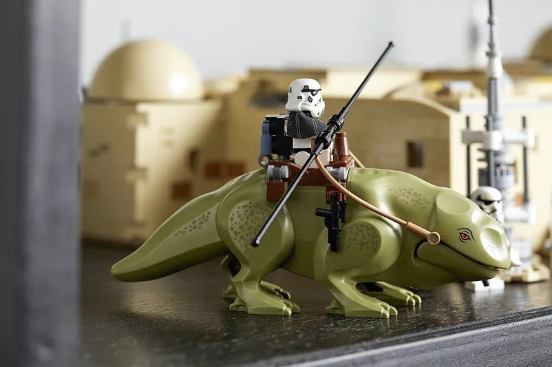 Лего набор Звёздные войны Кантина Мос Эйсли.Lego Star Wars Mos Eisley 6