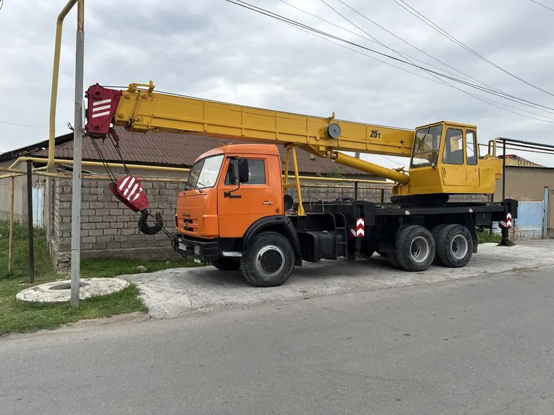 Автокран сотилади