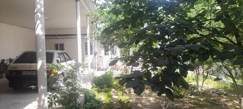 Уй сотилади Тош. Шахар Яшнобот тумани.2 ок уй 1пр 4 уйда 5.7 сотик Уй сотилади Тош. Шахар Яшнобот тумани.2 ок уй 1пр 4 уйда 5.7 сотик