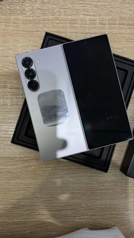 Samsung Z fold 6 1