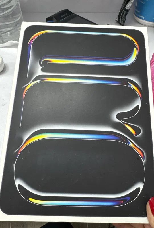 Ipad Pro 11 inch M 5 wi fi. Engi yomkost 100%