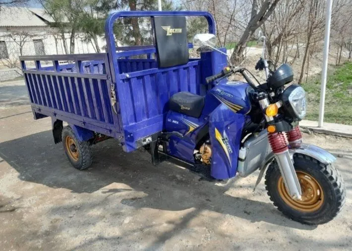 Lochin moto Lochin moto