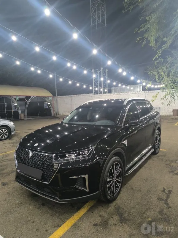 Срочно продам NISSAN VENUCIA GIBRIT 1 Срочно продам NISSAN VENUCIA GIBRIT 1