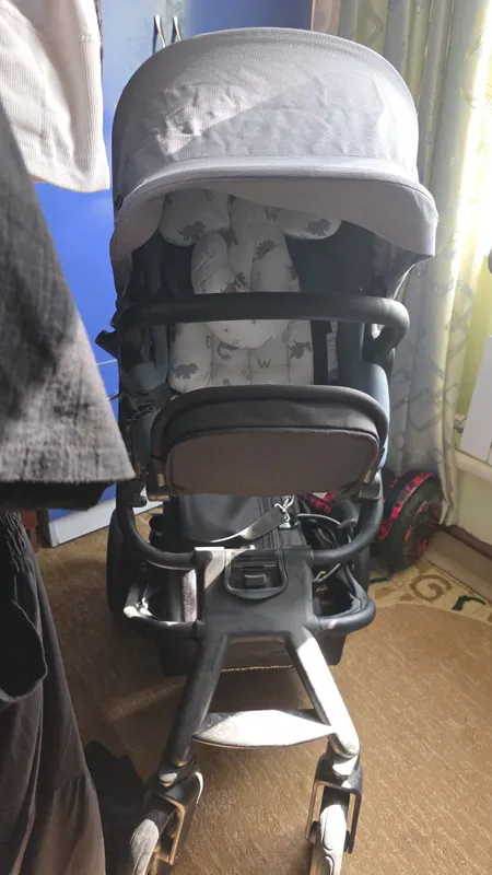 Детская коляска фирмы Easy Walker-Harvey 2 3 Детская коляска фирмы Easy Walker-Harvey 2 3