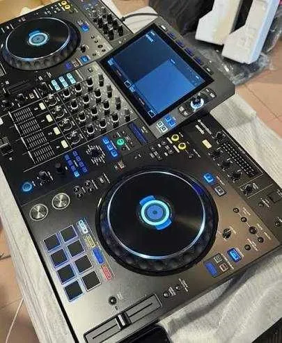 Продается Pioneer XDJ AZ 4 Продается Pioneer XDJ AZ 4