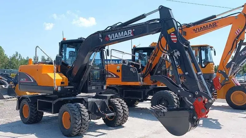 Экскаватор Viamar XN-75B - Двигатель Yanmar