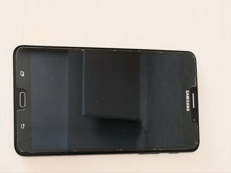 Samsung tab A6 1