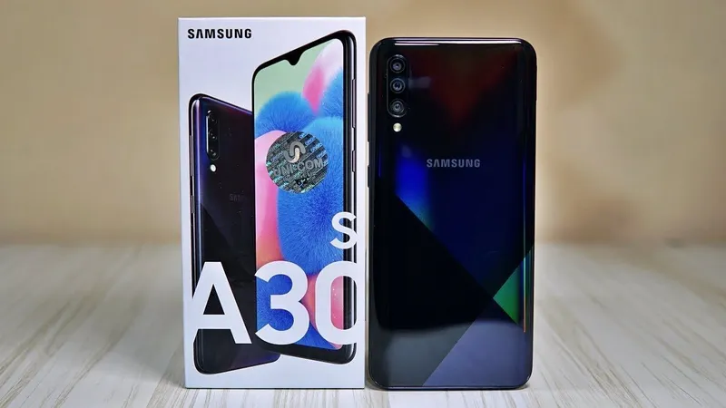 Samsung A30 S sotiladi Samsung A30 S sotiladi