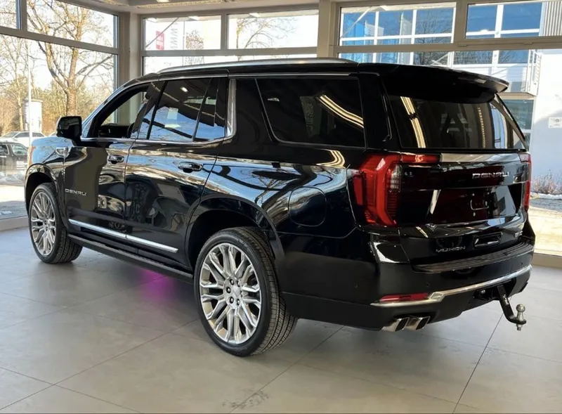 GMC Yukon Denali Black Edition 2026 3 GMC Yukon Denali Black Edition 2026 3