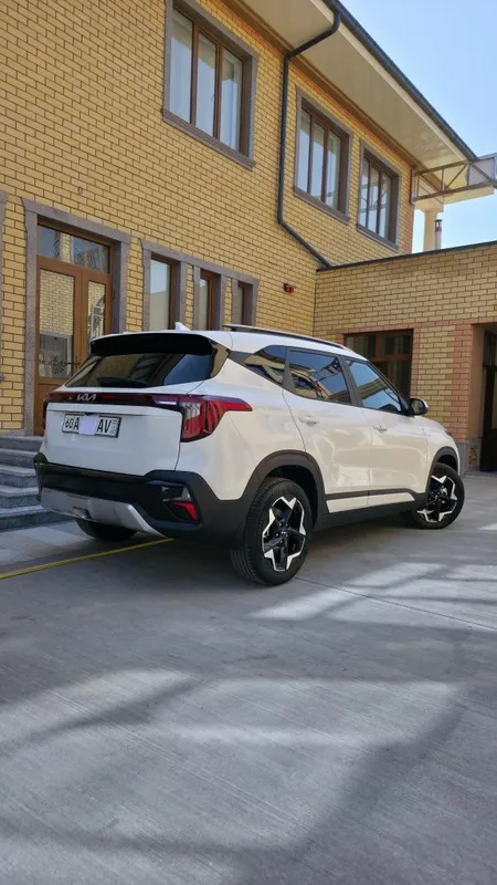 Kia Seltos 2023. Пробег 5500 2