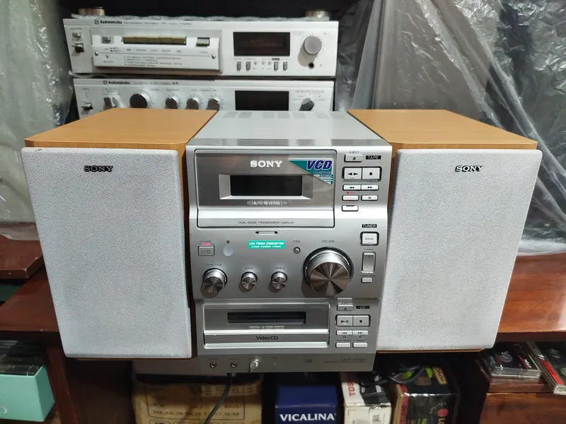 SONY CMT VP 100
