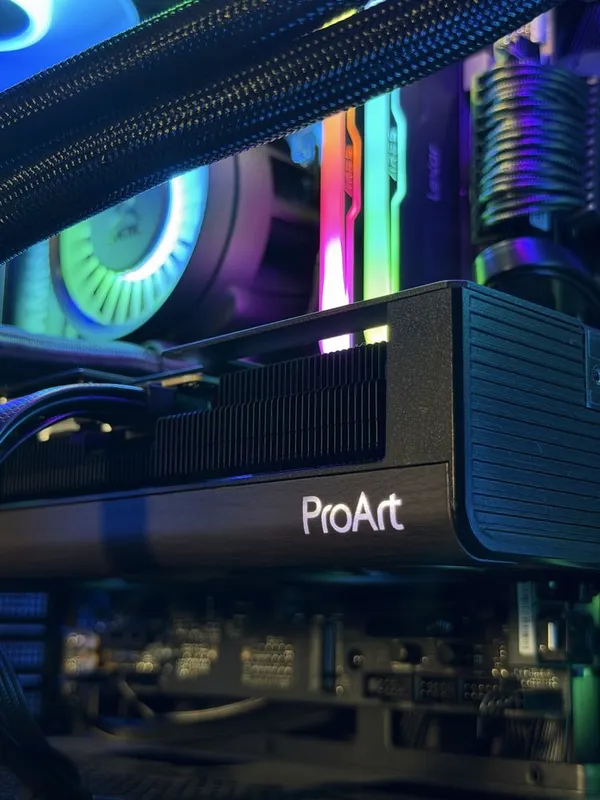 Dizayn va montaj uchun moshniy kompyuter amd 9800x3d/ RTX 5080 — фото 3