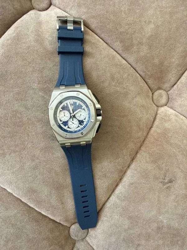 Соат сотилади ROYAL OAKOFFSHORE J03109 4 Соат сотилади ROYAL OAKOFFSHORE J03109 4