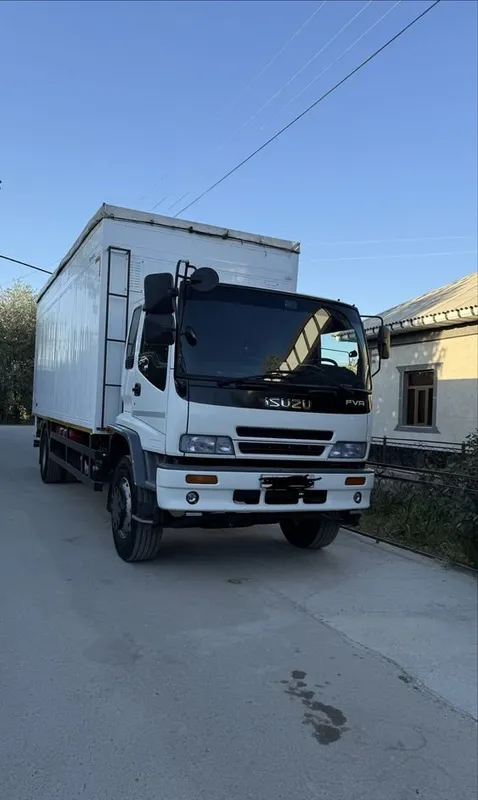 Isuzu 10-тонный, состояние отличное 2 Isuzu 10-тонный, состояние отличное 2