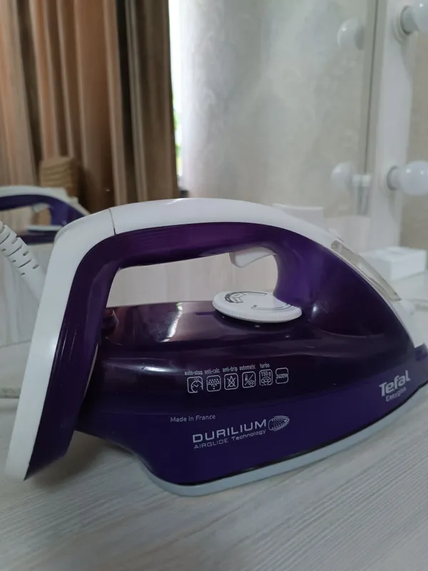 Tefal Easygliss Durilium 2400 W. made in France 4 Tefal Easygliss Durilium 2400 W. made in France 4