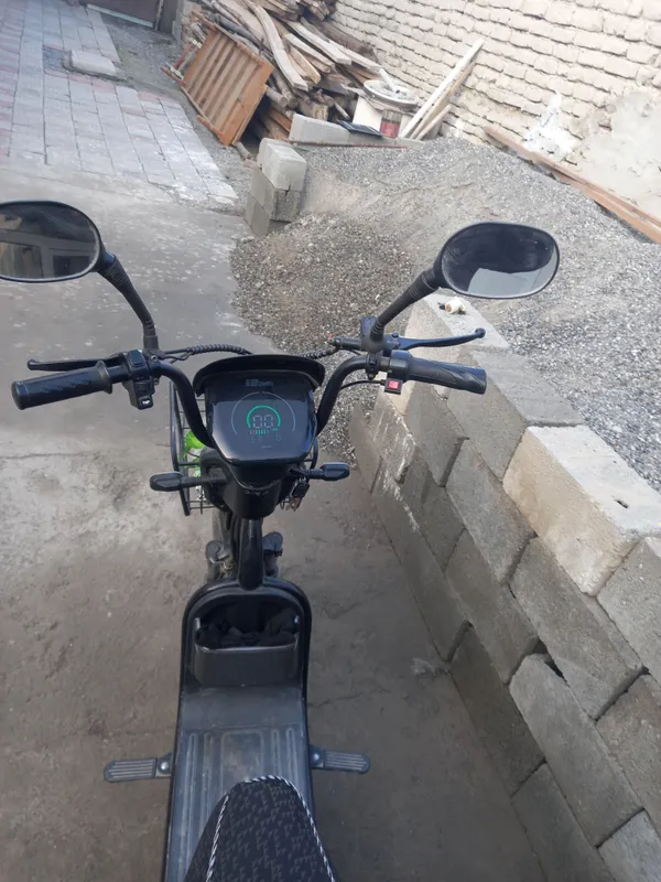 sukutir sotiladi pul zarur yurib turgan xolat zo‘r