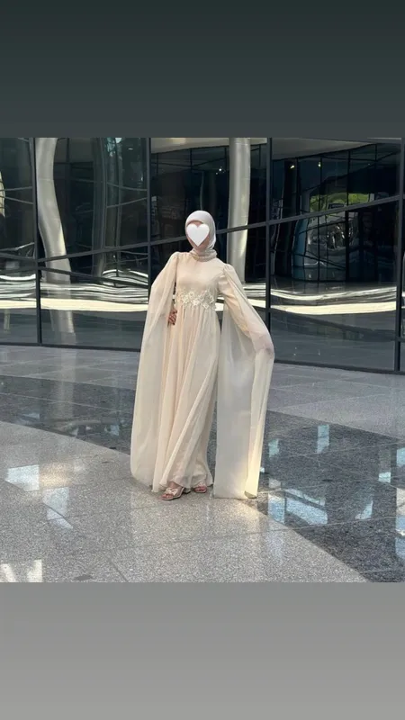 Вечернее платье для девочек, размер S Вечернее платье для девочек, размер S