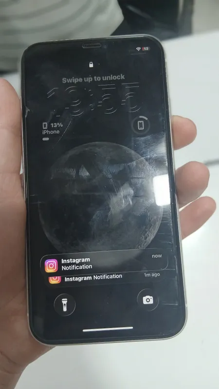 iPhone 11 obmen bor hamma joyi radnoy — фото 2