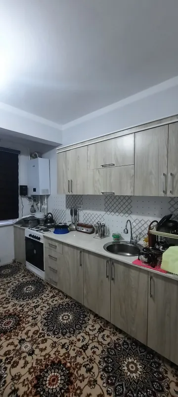 Оилавий яшовчилар учун квартира ижарага берилади. 4 Оилавий яшовчилар учун квартира ижарага берилади. 4