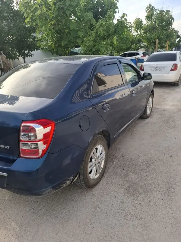 Cobalt 2023 Tyomniy siniy ideal xolatda benzinda yurgan gaz yoq
