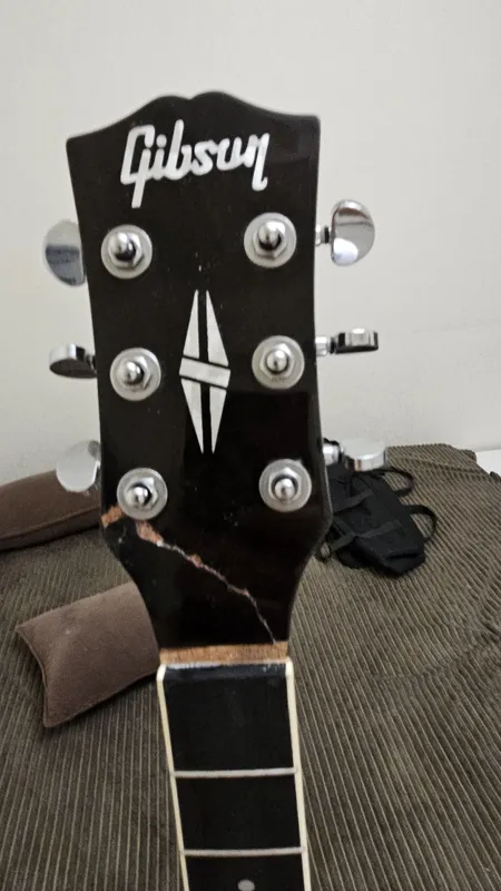 Электроакустическая гитара Gibson J160CE (Копия / Под ремонт) 4 Электроакустическая гитара Gibson J160CE (Копия / Под ремонт) 4