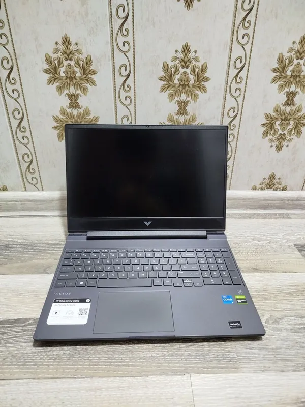 Hp victus Gaming i5-12450H(12-avlod) 8/512gb GTX 1650 4gb 8/512gb 2