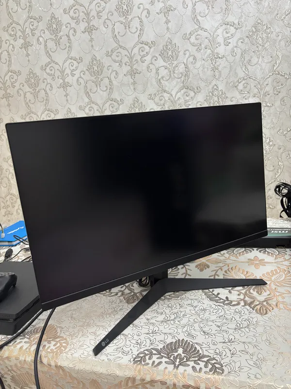 Игровой монитор LG 27 165Hz 2 Игровой монитор LG 27 165Hz 2