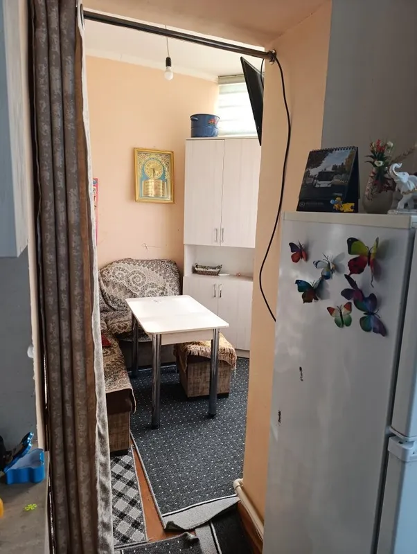 Продается 4-х комнатная квартира, 2-й этажа в Кармане — фото 1