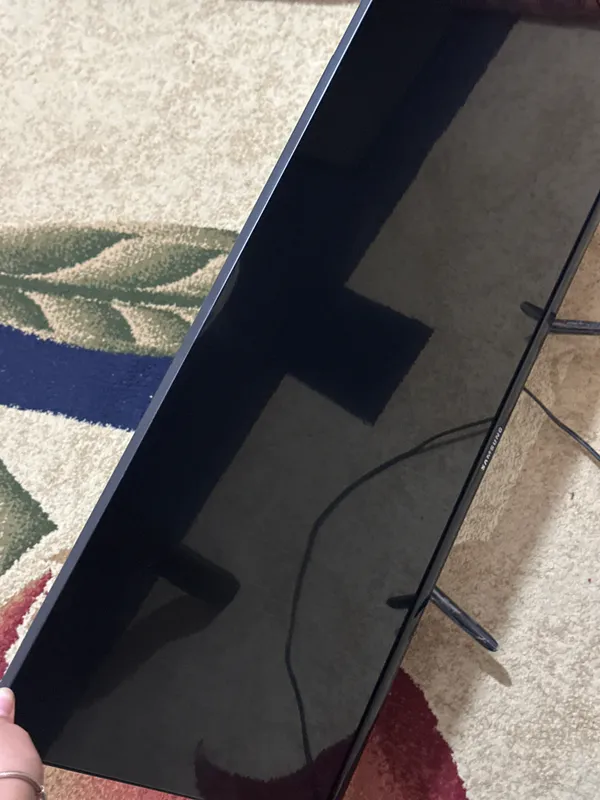 Samsung televizor 32 sm o’lchamda holati yaxshi — фото 1