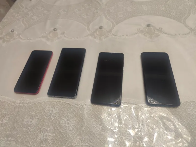 Продаются телефоны Samsung 1 Продаются телефоны Samsung 1