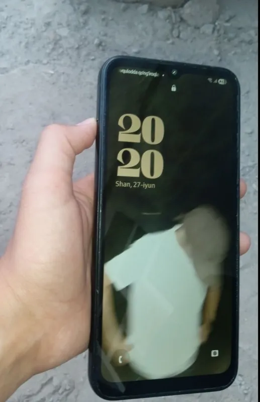 Samsung a14 sotiladi "aybi ekran almashgan"