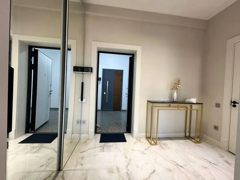 Свежий ремонт, мебель и техника в ЖК Tiara Residence — фото 5