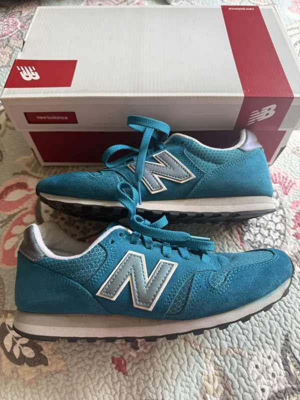 Кроссовки женские New balance. Оригинал! Размер 37,5 Кроссовки женские New balance. Оригинал! Размер 37,5