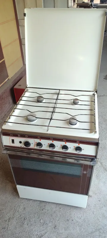 BU Rossiyskiy gaz plitasi. 3 BU Rossiyskiy gaz plitasi. 3