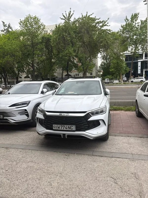 Сотилади byd aing pro 71 km Сотилади byd aing pro 71 km