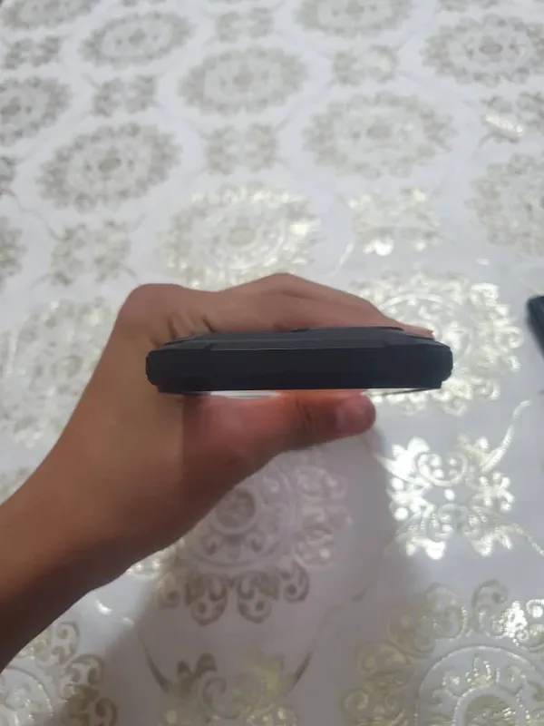 Продаётся телефон Blackview BV5300 5 Продаётся телефон Blackview BV5300 5