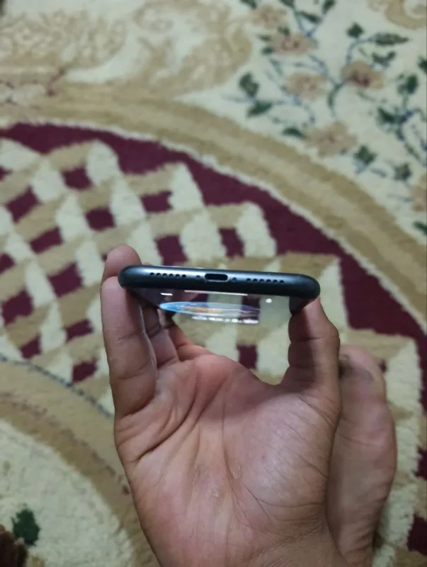 Продаётся iPhone 11 5