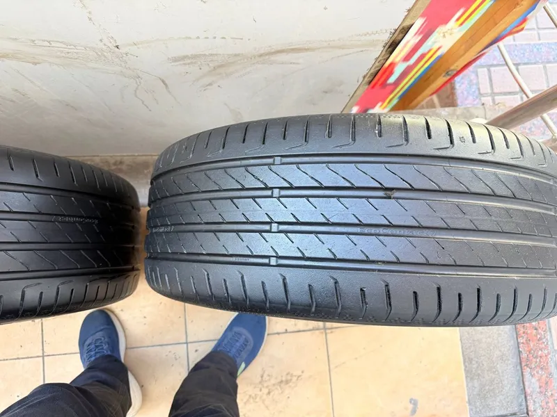 Баллон 265, 45, R21 срочно продам сотаман 1 Баллон 265, 45, R21 срочно продам сотаман 1