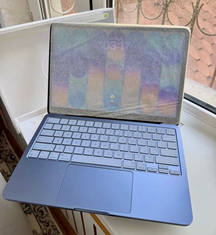 MacBook Neo Indigo 6Цикл 4 MacBook Neo Indigo 6Цикл 4