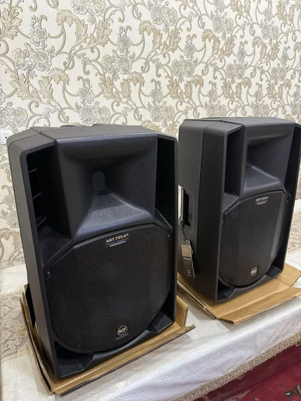 Kalonka RCF ART 735 4 MK 1400wat active Made in Italy