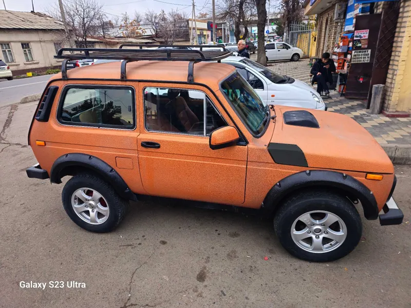 NIVA 2121 —Живая машина / Хорошая база по честоной цене (бензин+Метан) — фото 2