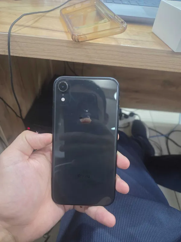 Apple Iphone XR 128GB черный