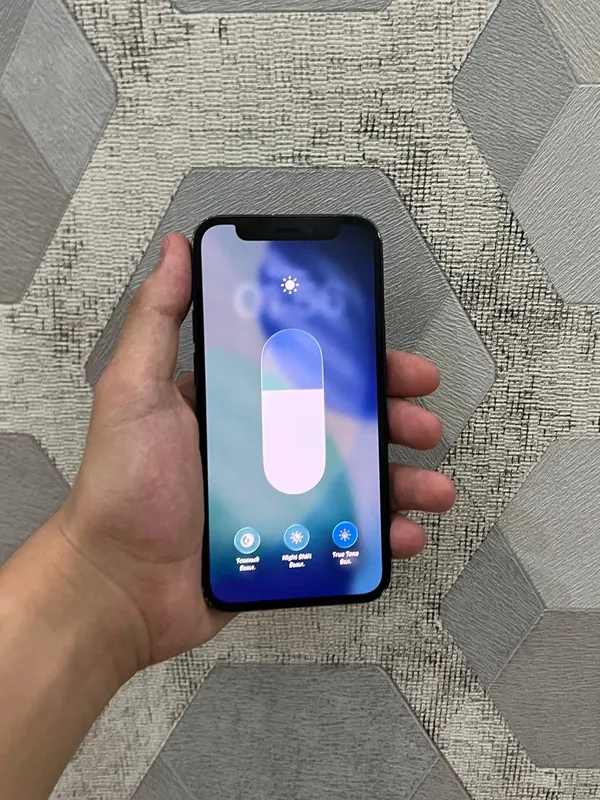 iPhone 12 Mini 2 iPhone 12 Mini 2