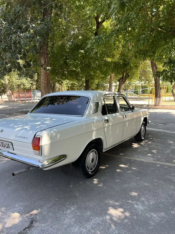 Volga 2410 sotladi 4 Volga 2410 sotladi 4