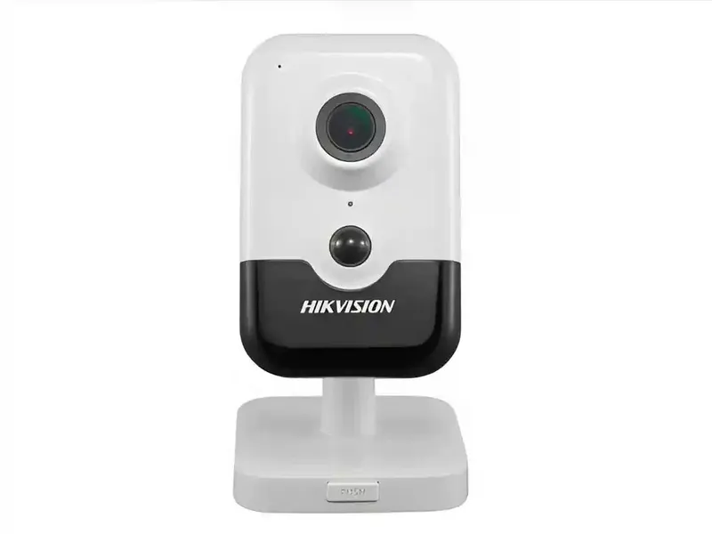 Hikvision DS-2CD2421G0 IP kamera