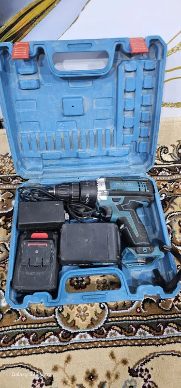 Шруповерт makita Шруповерт makita