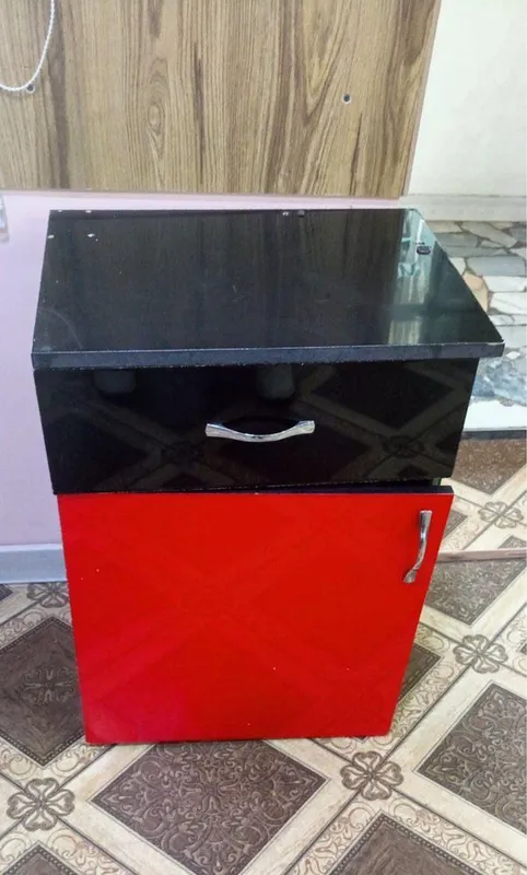 Salon krasoti stol stuli ishlatigan kelishamiz 3 Salon krasoti stol stuli ishlatigan kelishamiz 3
