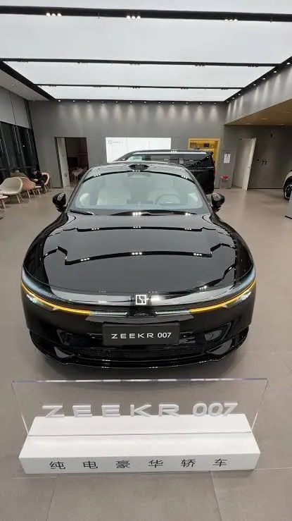 Zeekr 007 GT sotuvda tayyor 7 Zeekr 007 GT sotuvda tayyor 7