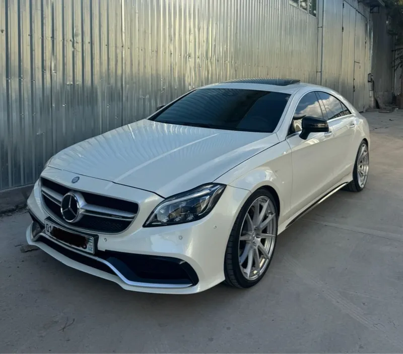 Mercedes CLS w218 banan 6.3 bodykit 1
