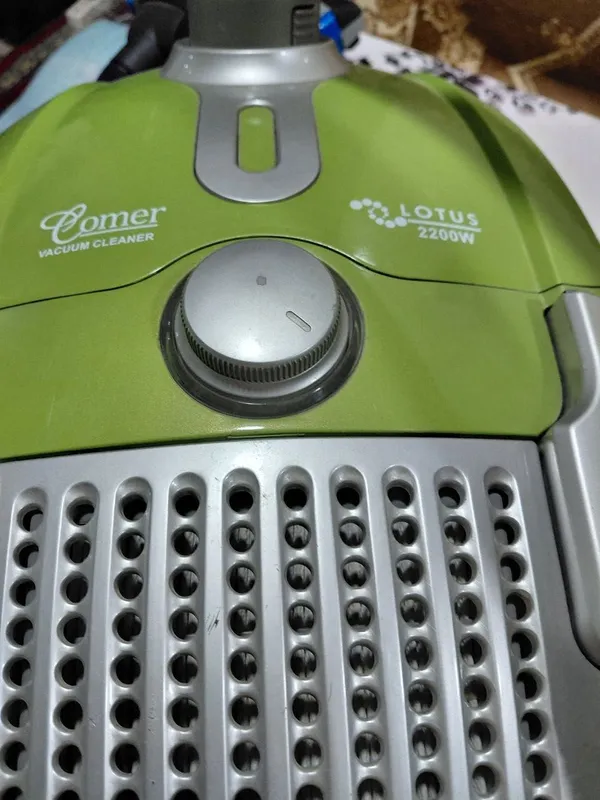Пылесос Gomer Lotus 2200W 2